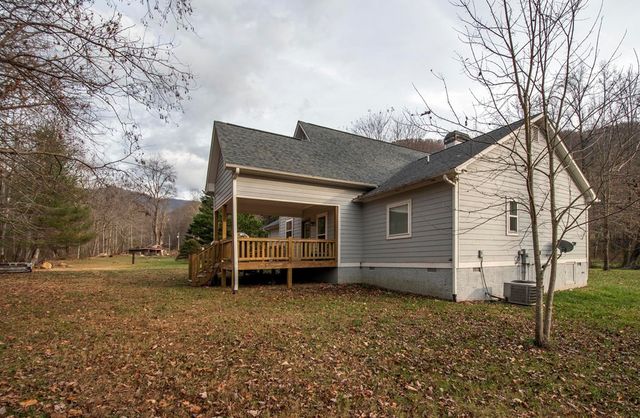 11509 Hwy 64 E, Hayesville, NC 28904