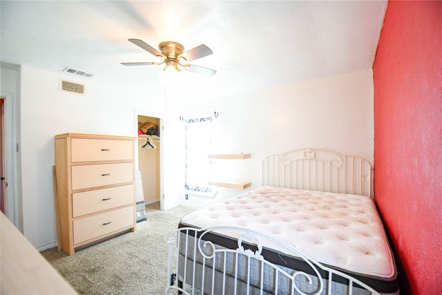 520 W Oak Street, Gunter, TX 75058