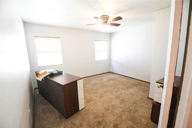 520 W Oak Street, Gunter, TX 75058