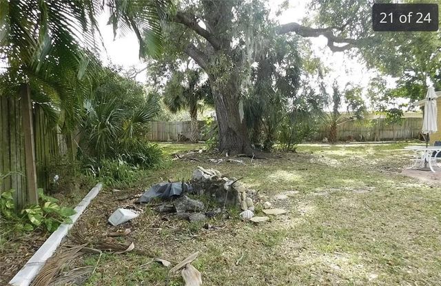 8185 LONGBAY BOULEVARD, Sarasota, FL 34243