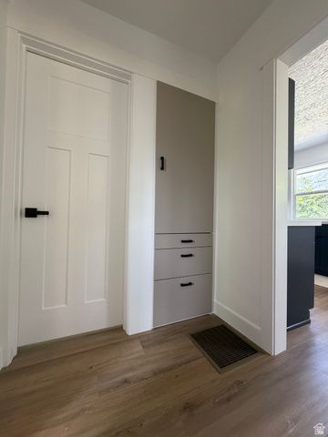 1779 S 700 E, Salt Lake City, UT 84105