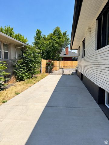 1779 S 700 E, Salt Lake City, UT 84105