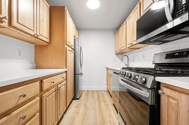 130 Bradhurst Ave Apt 502, New York City, NY 10039