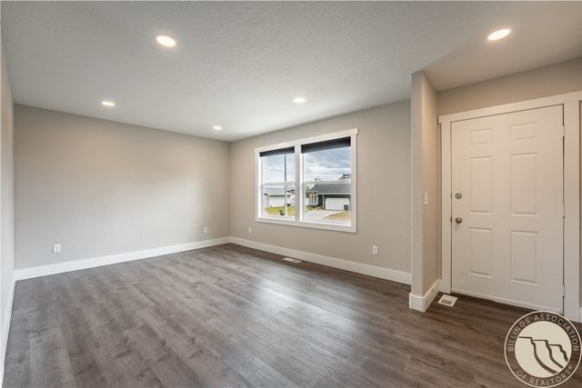 855 Ginger Avenue, Billings, MT 59105