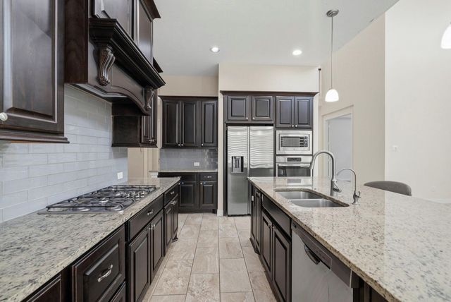 28211 Hidden Brook Lane, Fulshear, TX 77441