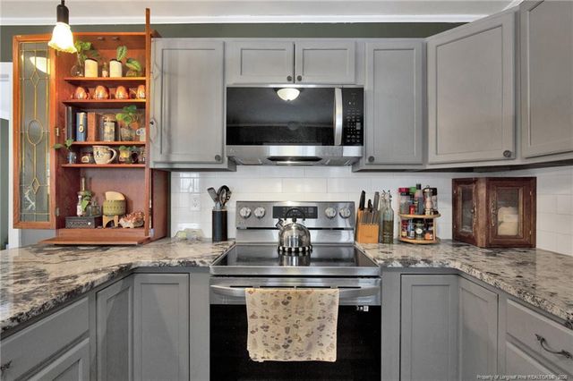 2702 Dartmouth Drive, Fayetteville, NC 28304