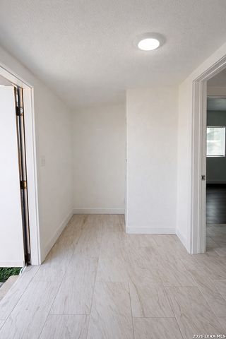 1411 lamar, San Antonio, TX 78202