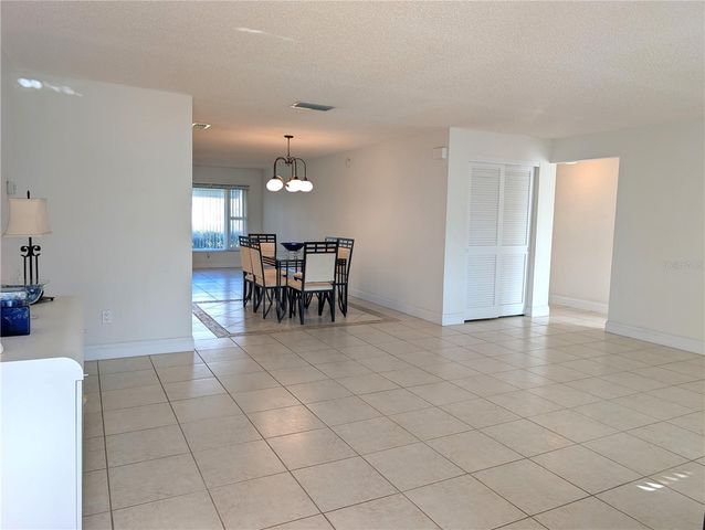 9025 40TH WAY N, Pinellas Park, FL 33782