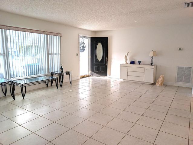 9025 40TH WAY N, Pinellas Park, FL 33782