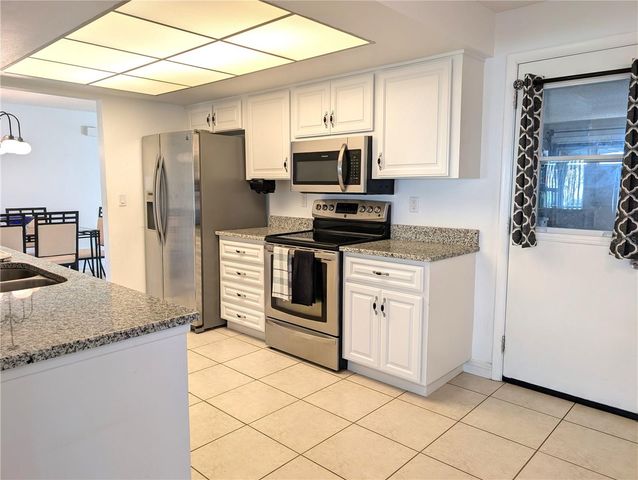 9025 40TH WAY N, Pinellas Park, FL 33782