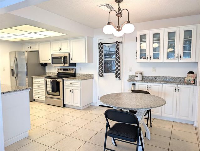 9025 40TH WAY N, Pinellas Park, FL 33782