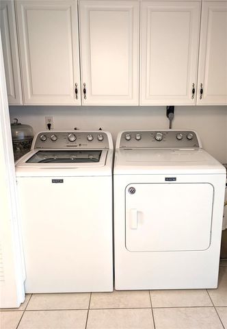 9025 40TH WAY N, Pinellas Park, FL 33782