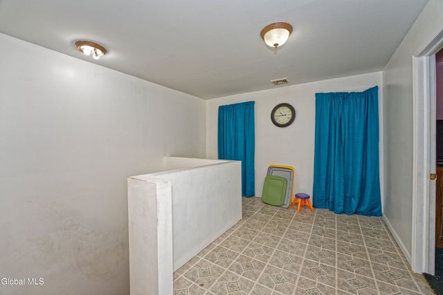 338 4th Street, Troy, NY 12180