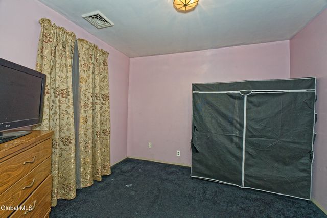 338 4th Street, Troy, NY 12180