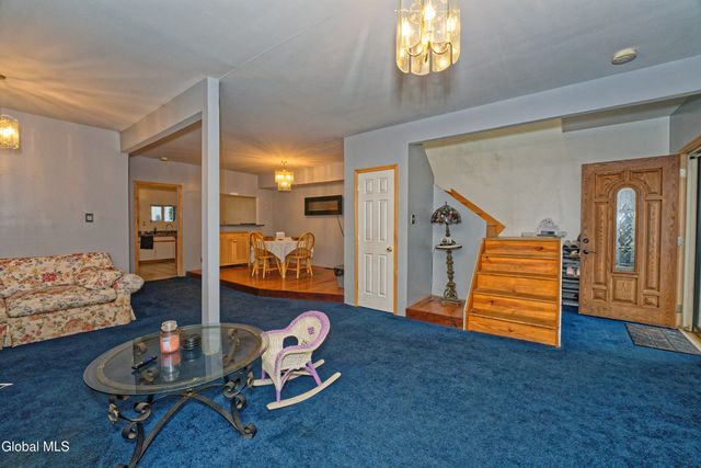 338 4th Street, Troy, NY 12180