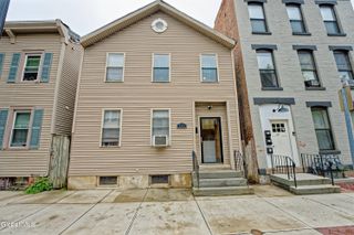 338 4th Street, Troy, NY 12180