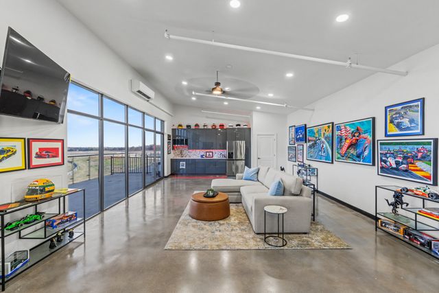 400 Fast Lane 9, Anna, TX 75409