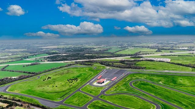 400 Fast Lane 9, Anna, TX 75409