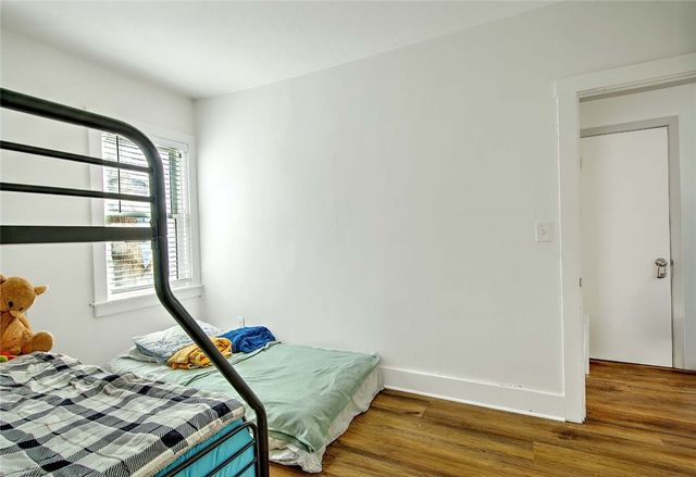 68 Division Street 1, Lincoln, RI 02838