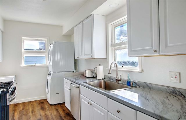 68 Division Street 1, Lincoln, RI 02838