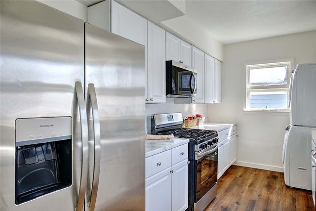 68 Division Street 1, Lincoln, RI 02838