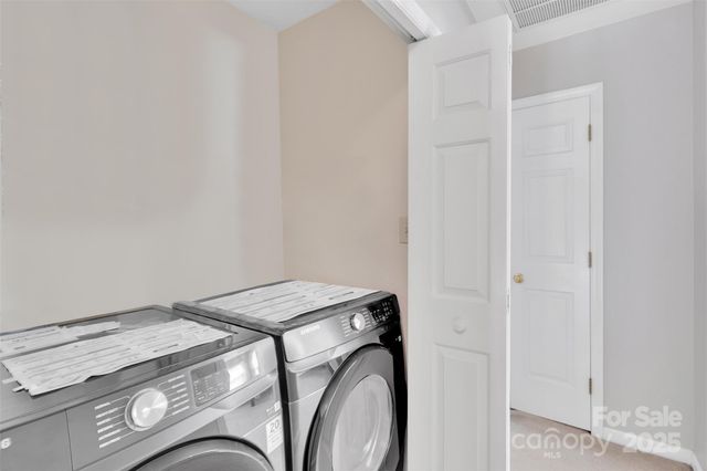 2518 Pimpernel Road, Charlotte, NC 28213