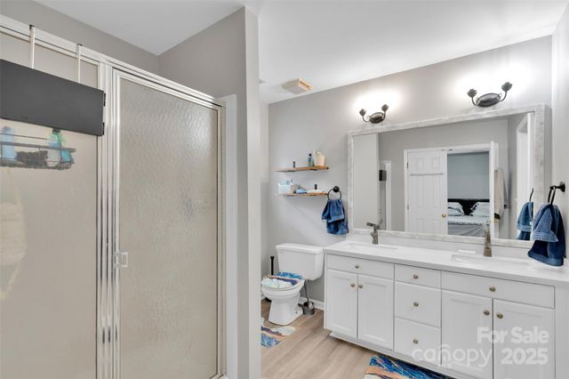 2518 Pimpernel Road, Charlotte, NC 28213