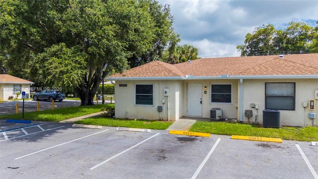 5020 Sanctuary Way C, West Palm Beach, FL 33417