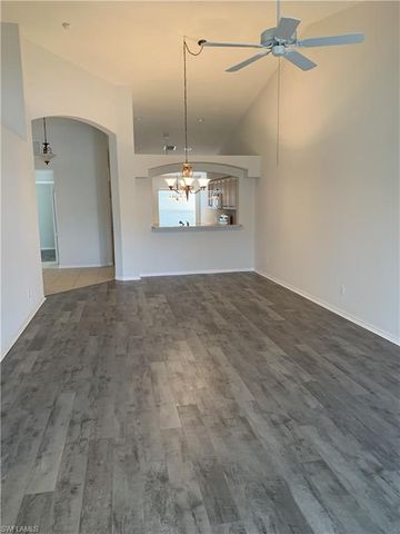 8148 Tauren CT N332, Naples, FL 34119