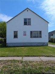 57 Barbara Place, Cheektowaga, NY 14225
