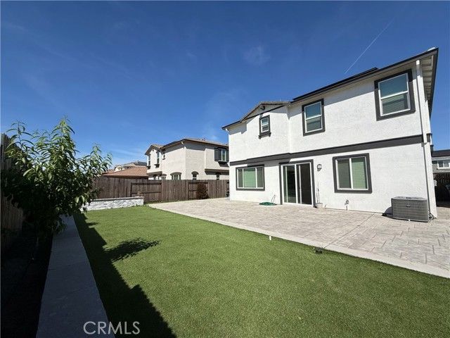 855 Helmsley, Vacaville, CA 95687