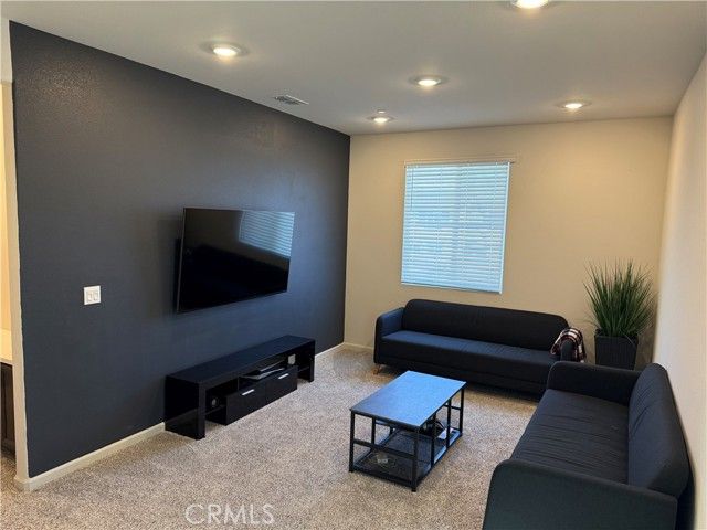 855 Helmsley, Vacaville, CA 95687