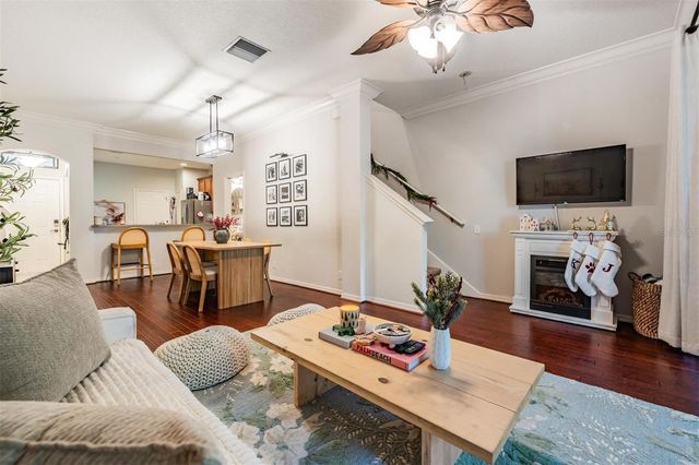 11836 13TH WAY N, St Petersburg, FL 33716