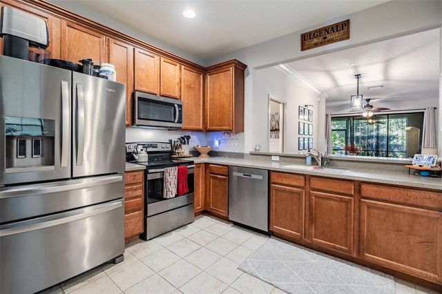 11836 13TH WAY N, St Petersburg, FL 33716