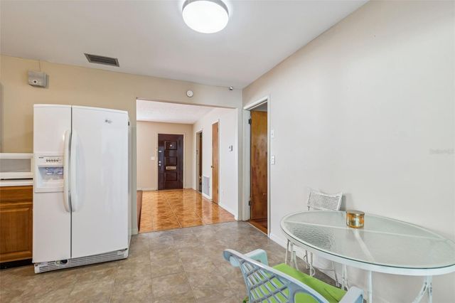 2577 GRANADA CIRCLE W, St Petersburg, FL 33712