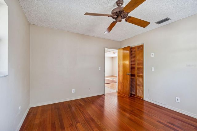 2577 GRANADA CIRCLE W, St Petersburg, FL 33712