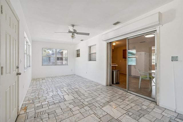 2577 GRANADA CIRCLE W, St Petersburg, FL 33712