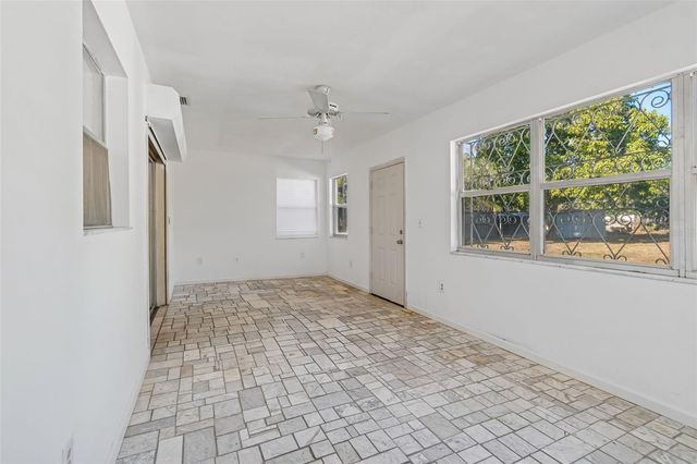 2577 GRANADA CIRCLE W, St Petersburg, FL 33712