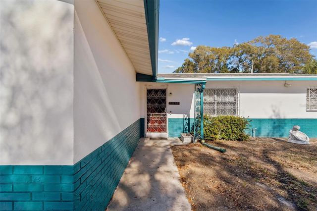 2577 GRANADA CIRCLE W, St Petersburg, FL 33712