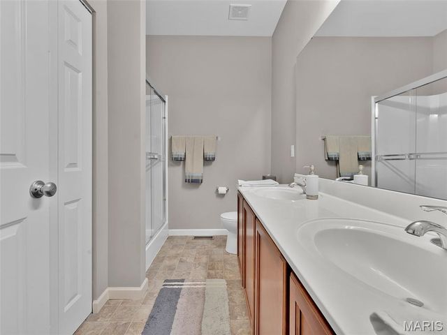 539 Crystal Stream Drive, Wentzville, MO 63385