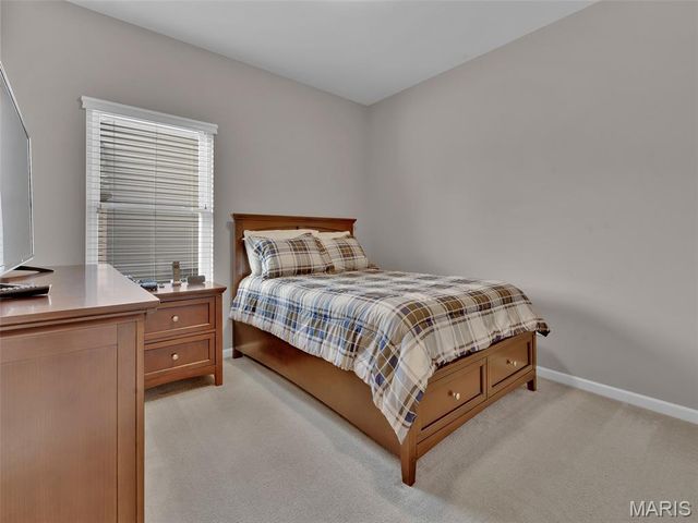 539 Crystal Stream Drive, Wentzville, MO 63385