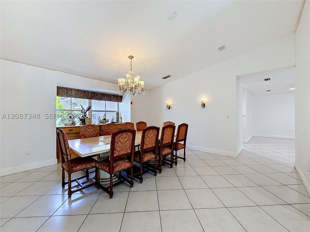 7790 SW 91st Ave, Miami, FL 33173