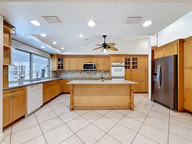 7790 SW 91st Ave, Miami, FL 33173