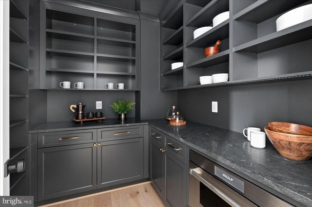 2231 N TUCKAHOE ST, Falls Church, VA 22043