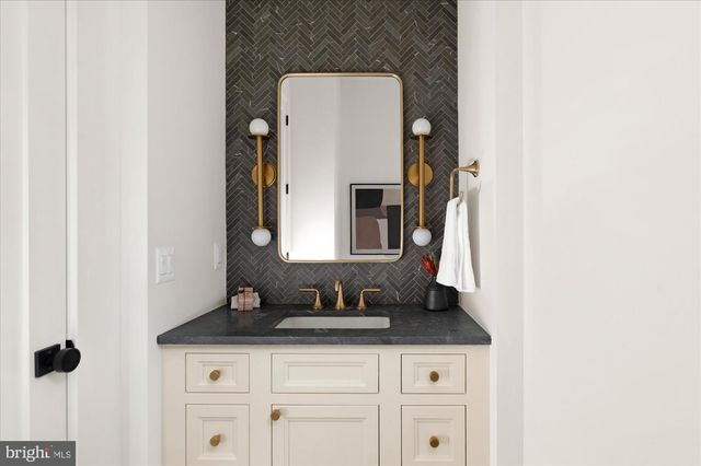 2231 N TUCKAHOE ST, Falls Church, VA 22043