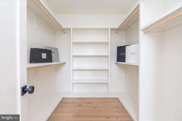 2231 N TUCKAHOE ST, Falls Church, VA 22043