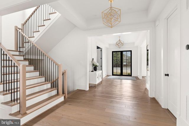 2231 N TUCKAHOE ST, Falls Church, VA 22043