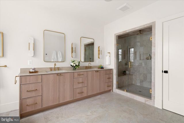 2231 N TUCKAHOE ST, Falls Church, VA 22043