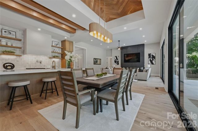 20200 Rainbow Circle, Cornelius, NC 28031