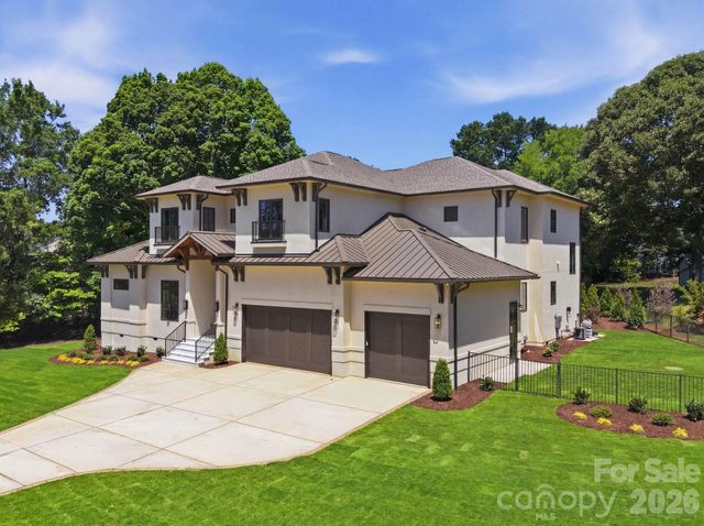 20200 Rainbow Circle, Cornelius, NC 28031
